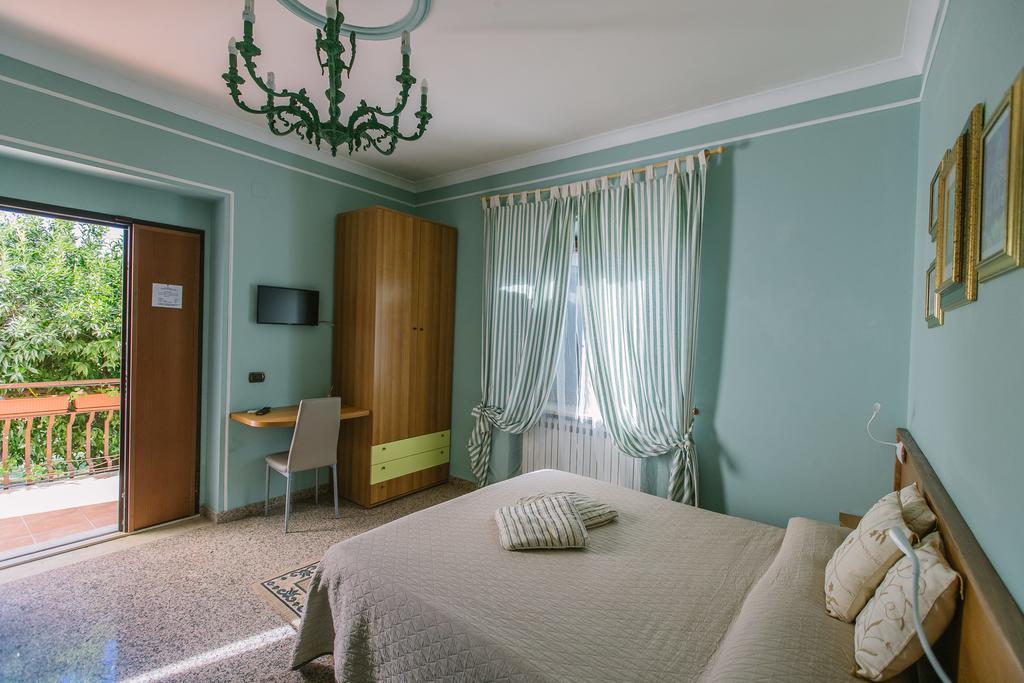 B&B Villa Francesca Soverato Marina Ngoại thất bức ảnh